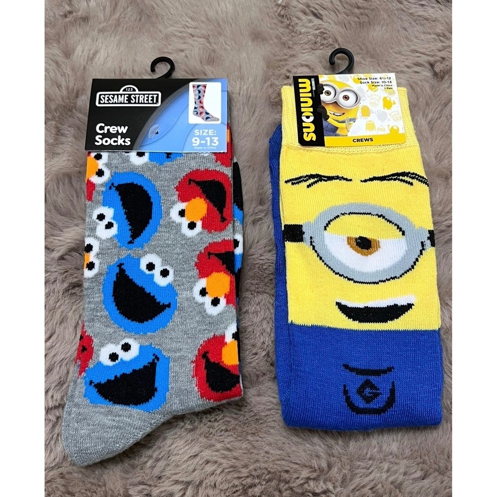 New 2-Pair Minions & Sesame Street Crew Socks Size 9-13